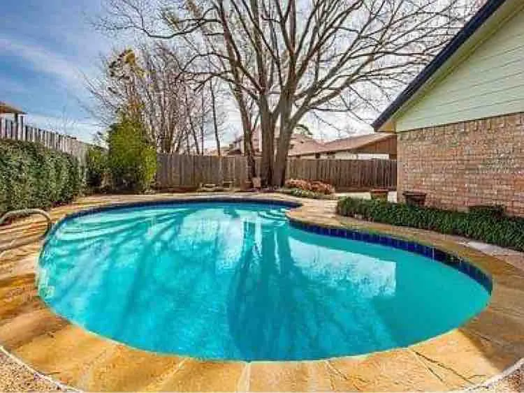 Insurance Friendly-Pool-Long Stays-Near Lake-Heath - Image 1