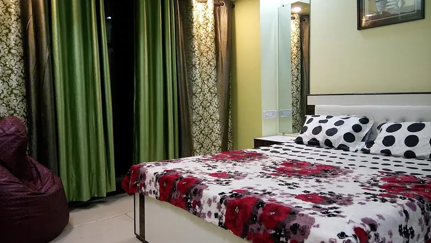 Cozy 2BHK with Beautiful Scenic view - Image 1