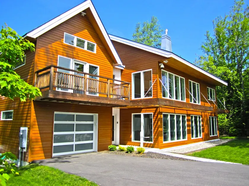 Hemlock House - Image 1