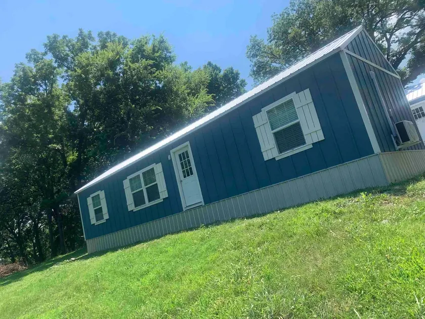 New Cabin in nice quiet area. Cabin A - Image 1