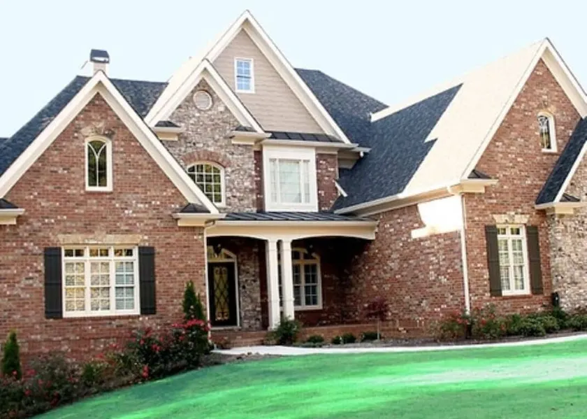 Brown Mansion at Lake Lanier - Image 1