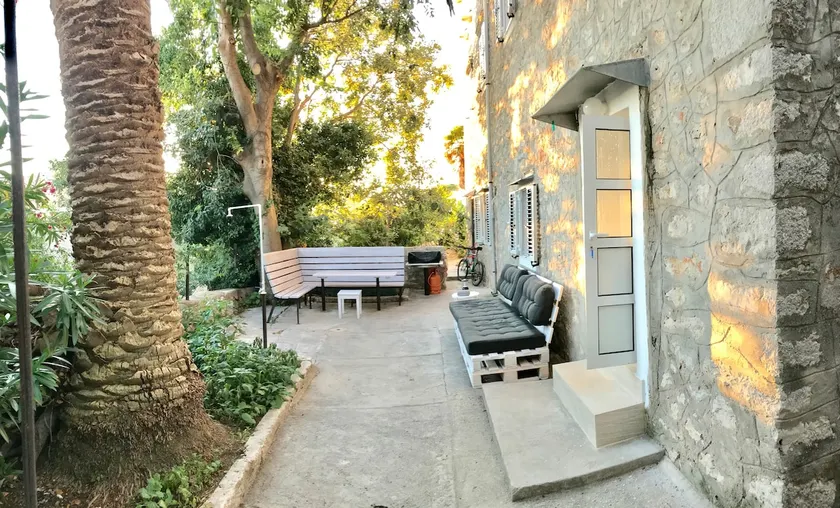 Dolce Vita Castle - Image 1