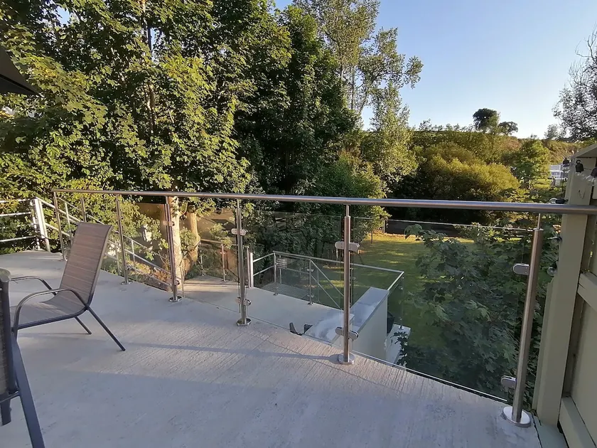 Cottage by the river in Cenarth with seasonal fishing and Wifi - Image 1