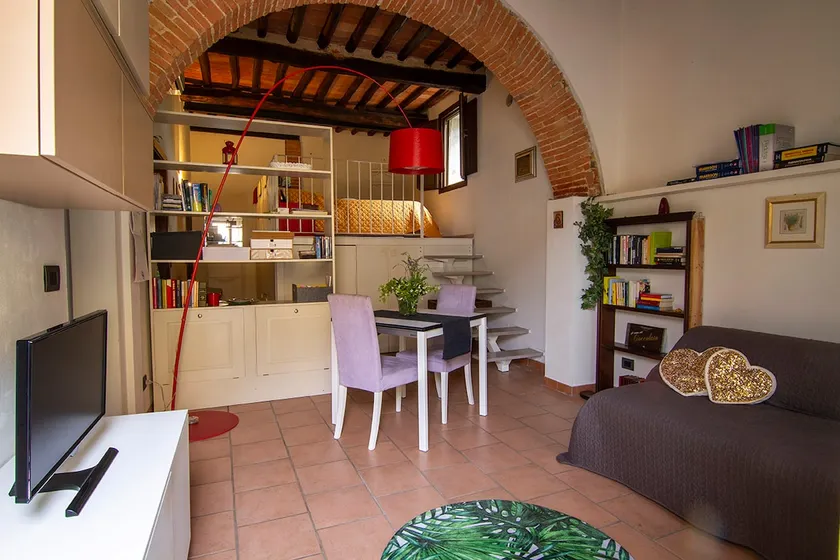 Loft in a strategic location near Pisa - Image 1