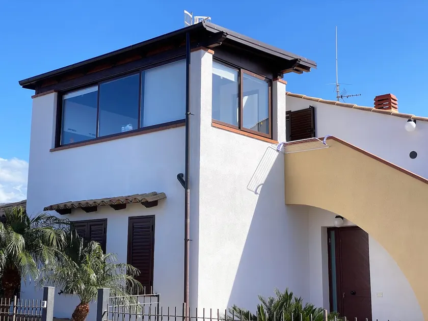 BlueMoon Haus - Image 1