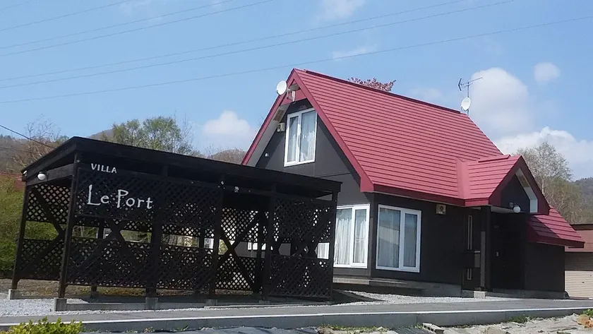 A private rental with thorough sterilization and disinfection! The entrance to Lake Toyako, a world-famous scenic and hot spring town <Villa Le Paul> - Image 1