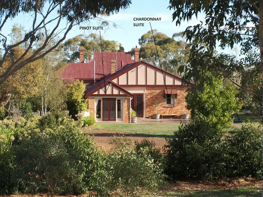 Pinot Suite at Rear Homestead - Image 1