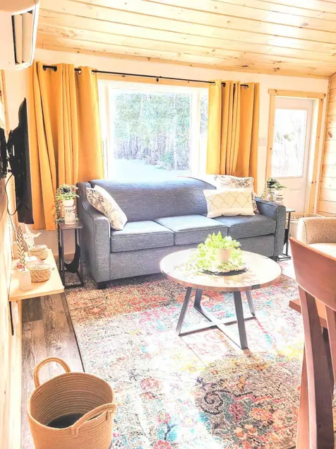 Chalet Bouleau Vacation Home - Image 1