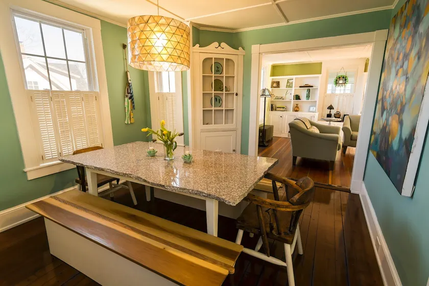 Charming Belfast home. Walk downtown/water - Image 1