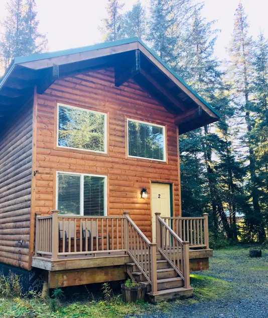 Borealis Cabin - Private Cabin W/Loft - Image 1