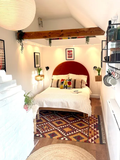Stylish one-bedroom studio in Appledore, Kent - Image 1