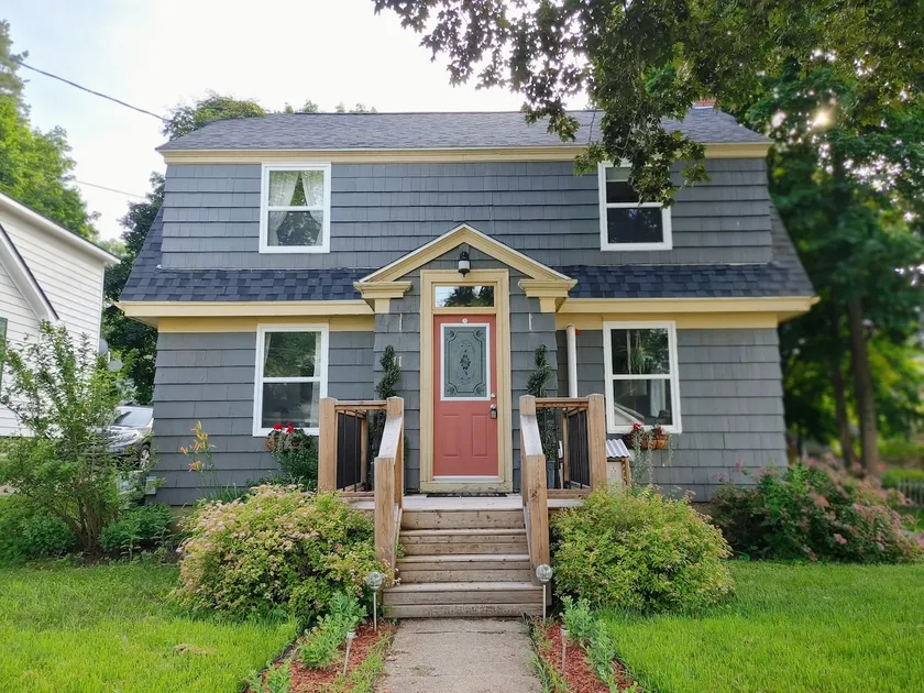 Home away from home. - Image 1