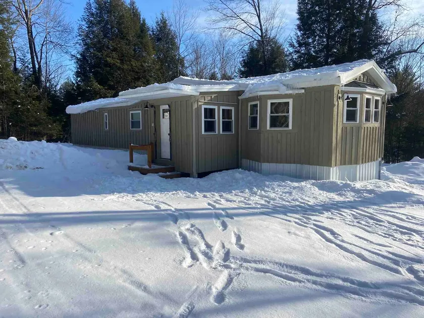 Cabin In The Pines - Image 1