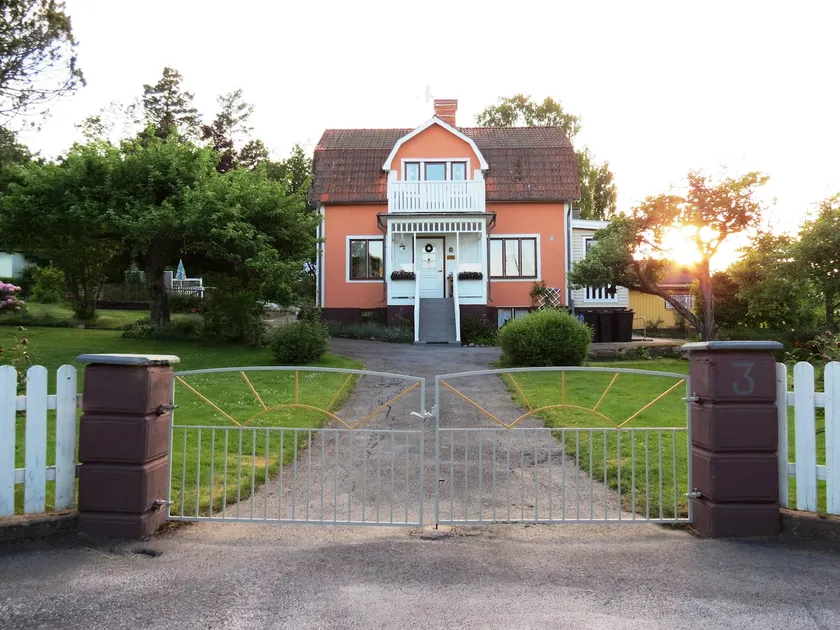 Hyggelig villa med have: børnevenlig, gratis WiFi, fiskeri, båd - Image 1