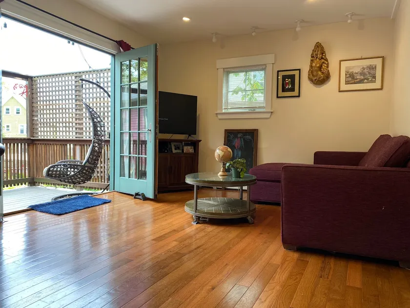 East Side. Walkable to Brown, RISD, downtown - Image 1