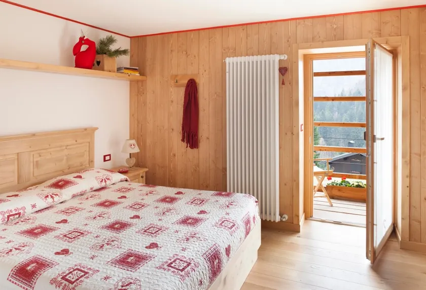 ALBERGO DIFFUSO SAURIS, Deluxe two-room apartment overlooking the lake - Image 1