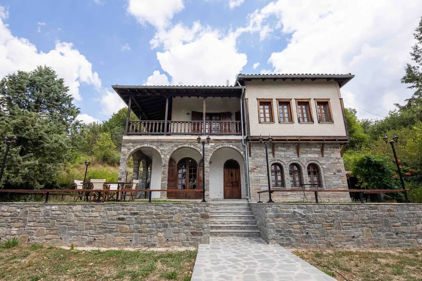 Authentic Macedonian Villa w/ Pindos Sunset Views - Image 1