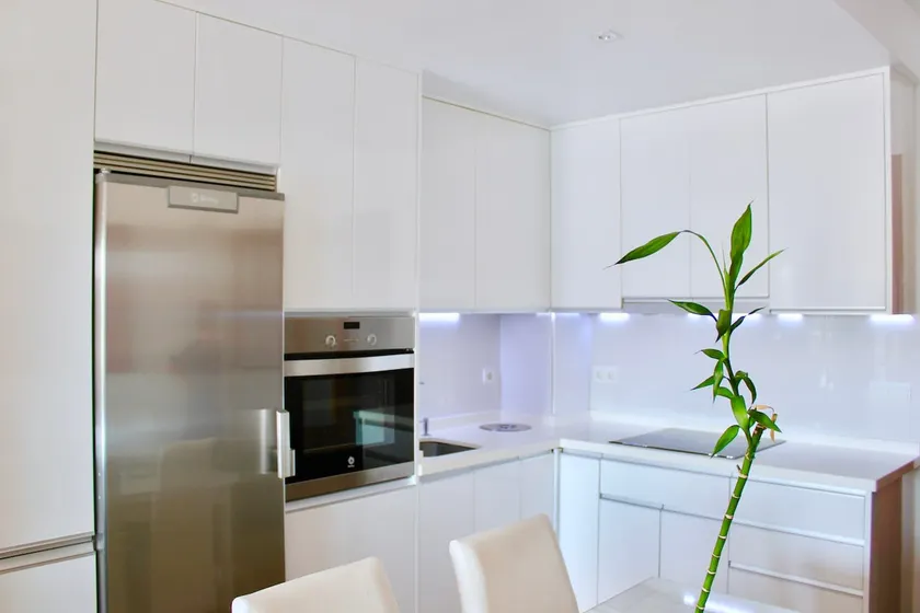 Great apartment PARKING INCLUDED and Wi-Fi - Image 1