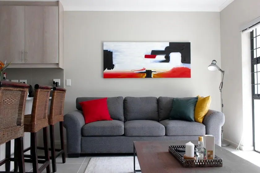 Modern central flat near wine route & Medi-Clinic - Image 1