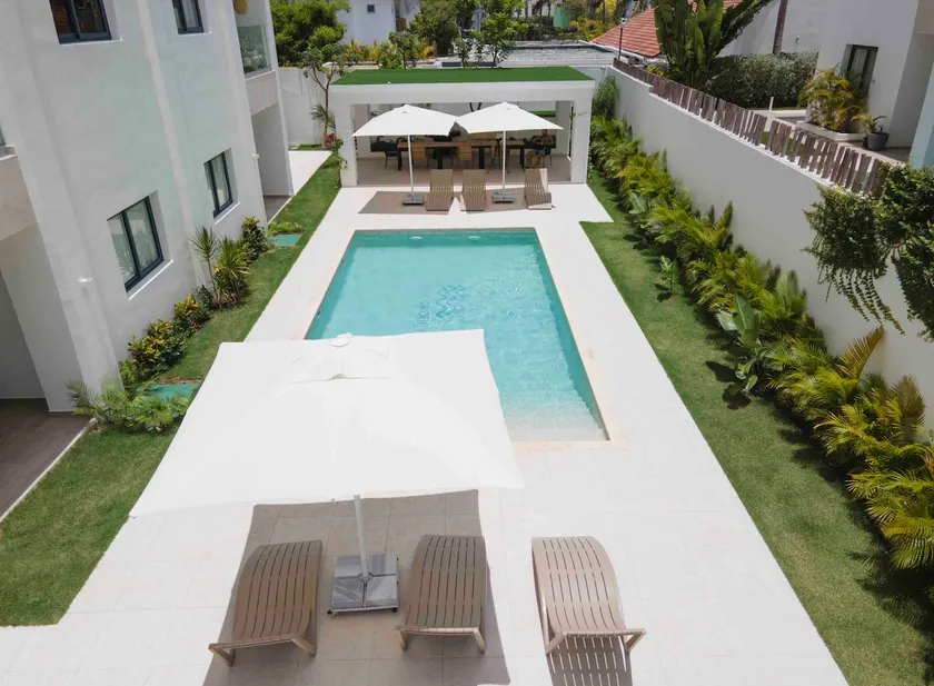 Stunning 2 bedroom Apartment at the Beach - Image 1