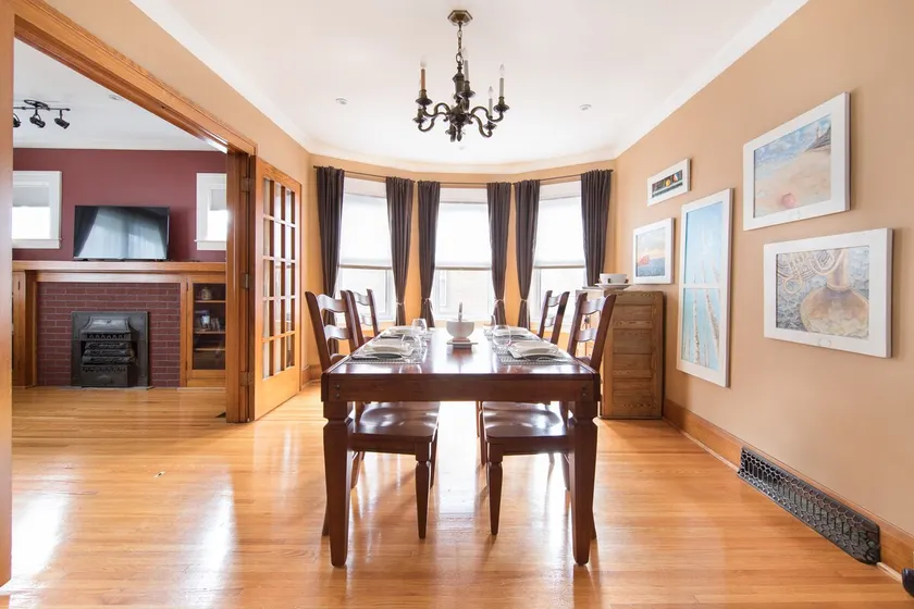 Beautiful historic home with modern conveniences. - Image 1