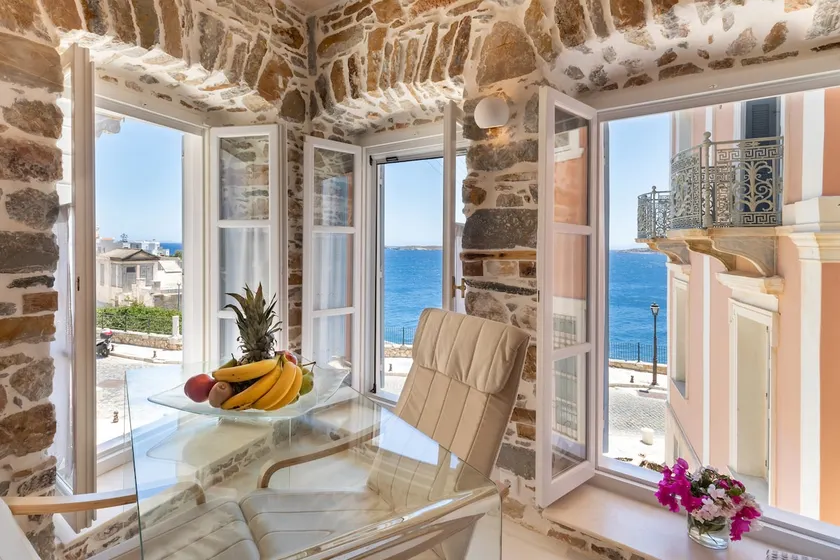 Vaporia seaview suites - Mini suite - Image 1