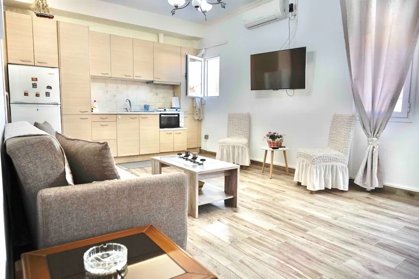 ❤️ Comfy house few minutes from Center!! ☀️ - Image 1