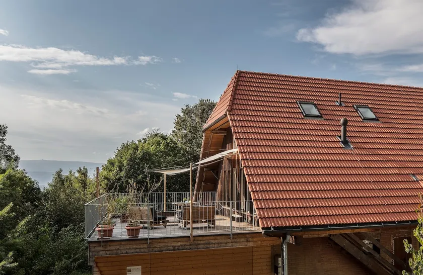 Duplex apartment at the edge of the forest - Image 1