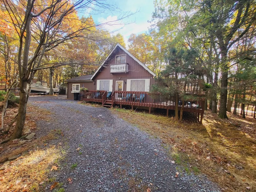 Bear Lair 1 Pet friendly,walking trails,hot tub - Image 1