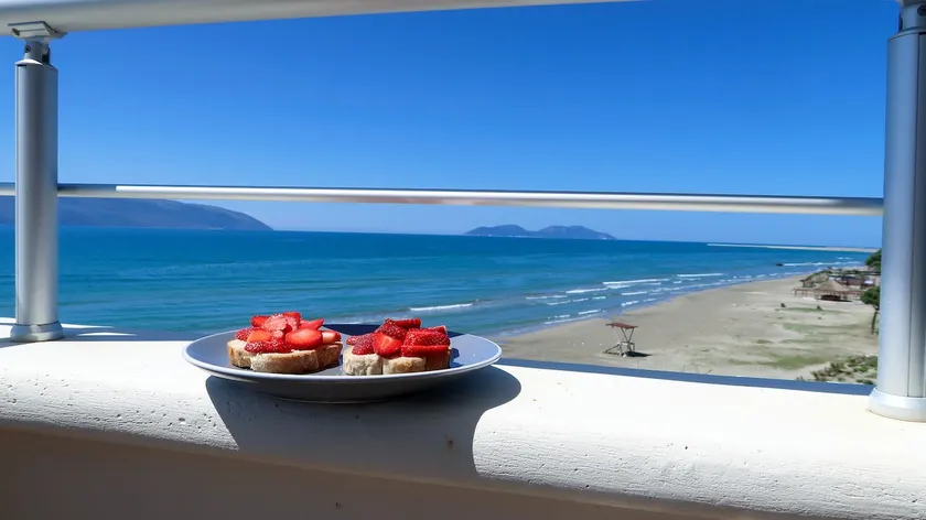 Seaview AP with free P and bike's - Image 1