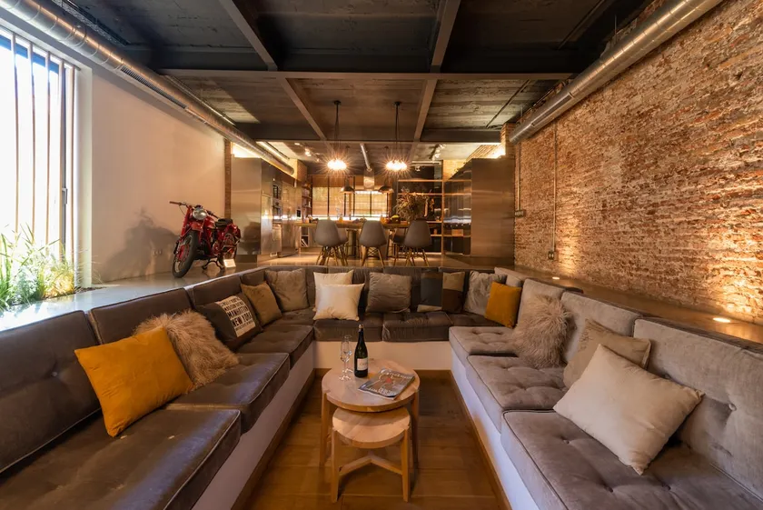 Designer loft in downtown Terrassa - Image 1