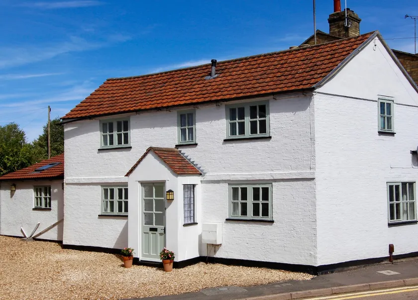 Willow Cottage - Central Ely - Image 1