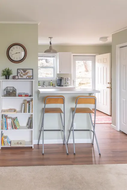 Cozy Modern Guesthouse Near Virginia Tech - Image 1