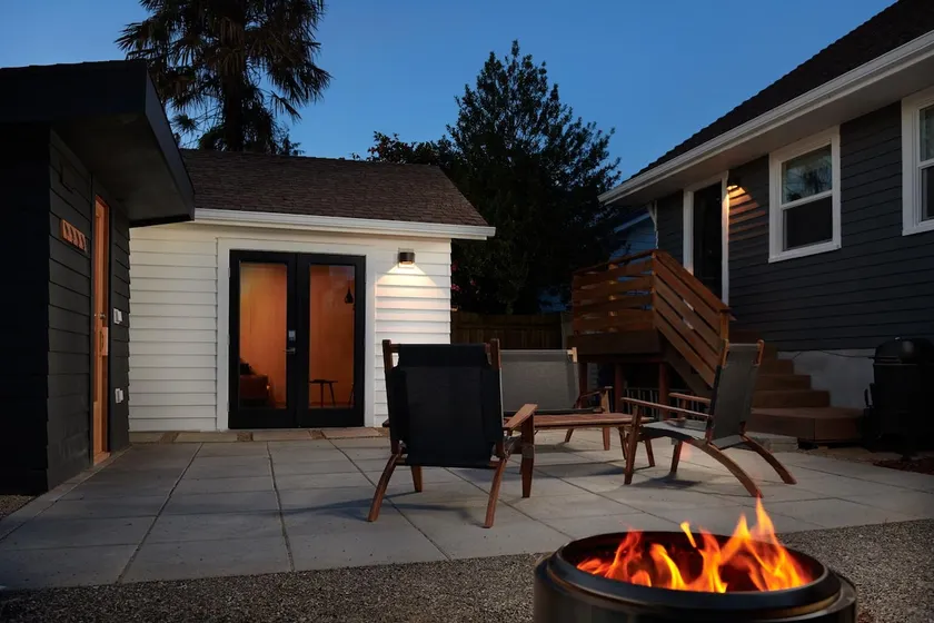 Urban Oasis Retreat + sauna - Image 1