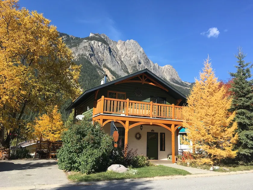 Wildflower Guesthouse - Image 1