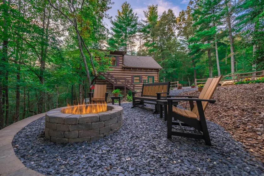 Private Tree Canopy Retreat-for-Two - Image 1