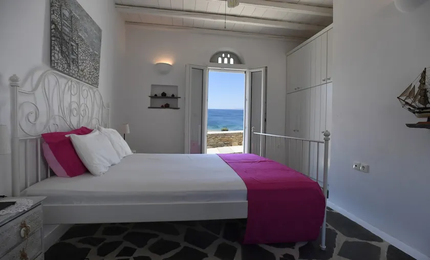 Tinos traditional Cycladic residence villa 60 meters from sea - Image 1