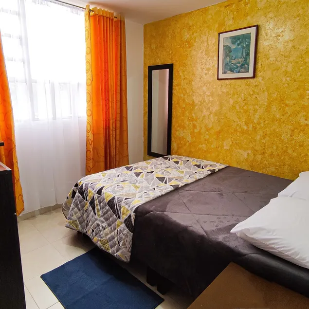 Independent apartments near the airport - Image 1