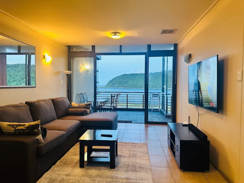 Durban Waterfront Apartments - Image 1