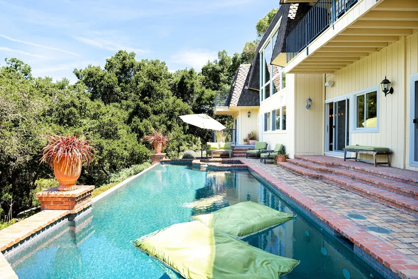 Luxury Silicon Valley Wellness and Work Oasis - Image 1