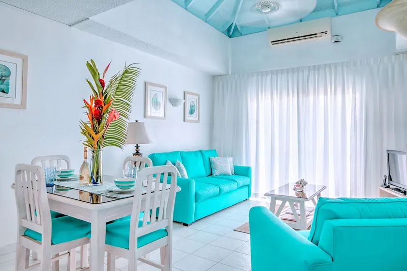 BLUE TURTLE - 1BR ROCKLEY CONDO near BEACH w/ POOL - Image 1