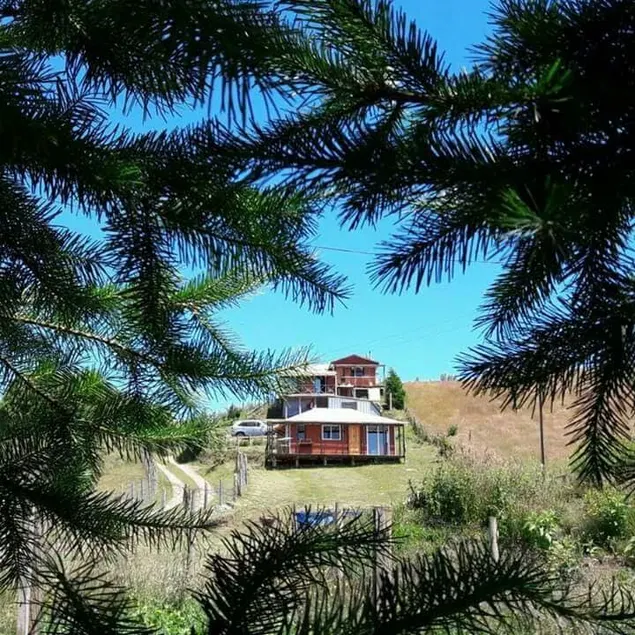 Luna Reflection Cabins - Image 1