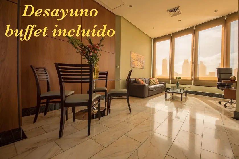 Luxury and city centerTorres de Alba Apartment - Image 1