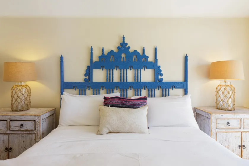 Charming Manzanita Blue Cottage - Image 1