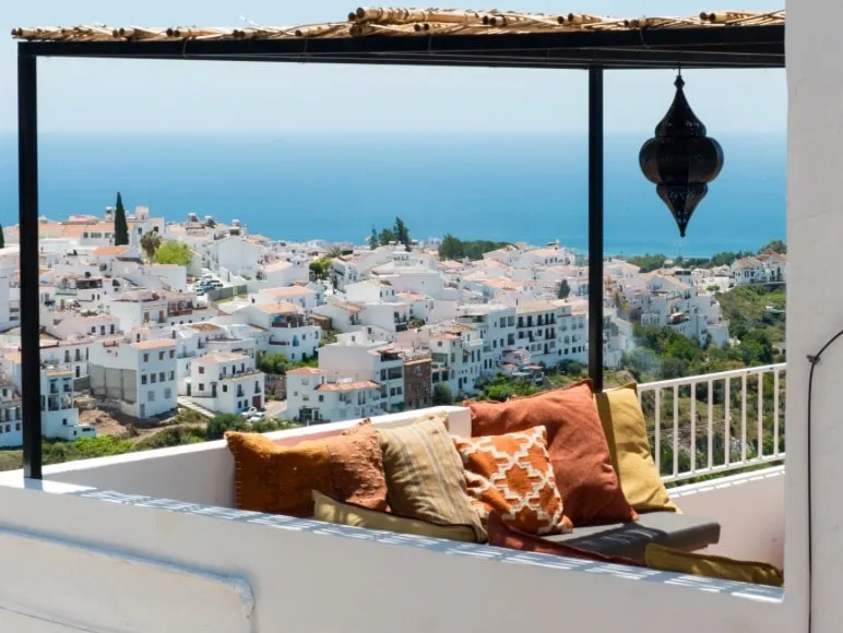 Townhouse Frigiliana with private pool and seaview - Image 1