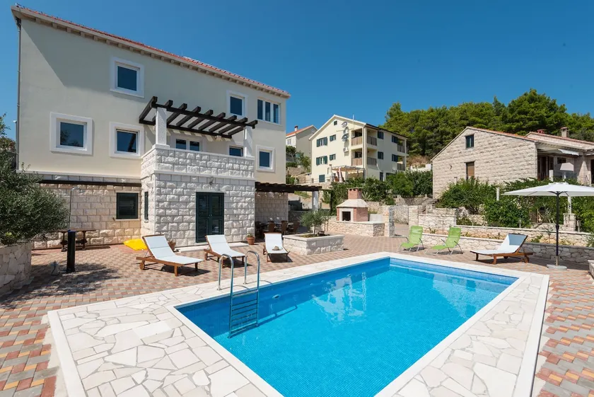 Villa Sandra - Image 1