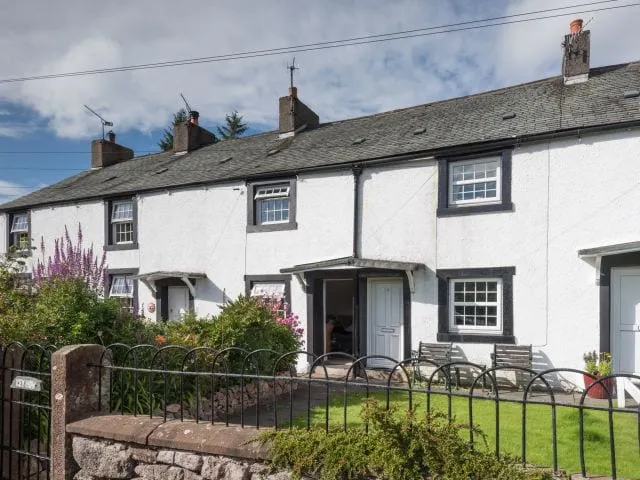 Cosy cottage in Eskdale sleeps 4, Great views - Image 1