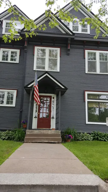 Large 2 Bedroom near Lake Superior - Image 1