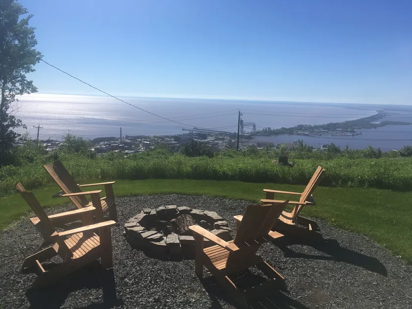 Cottage with Lake Superior & North Shore views - Image 1