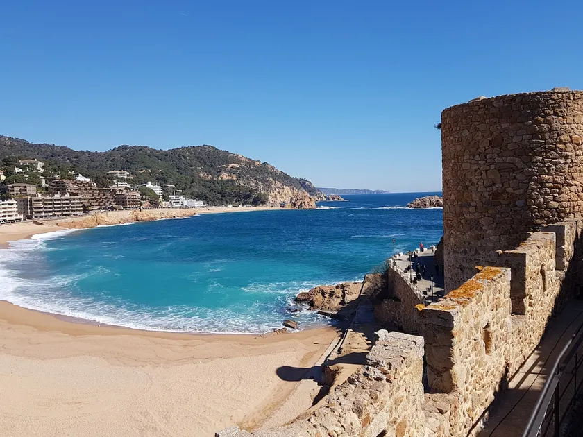 CASA DEL MAR, best view in Tossa harbour. - Image 1